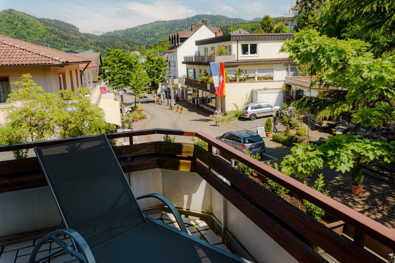 Park Appartements Badenweiler Luaran gambar